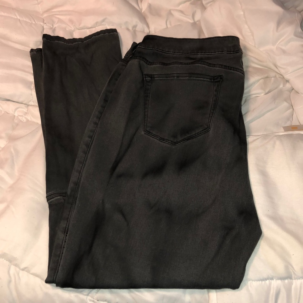 Jegging with zippers!